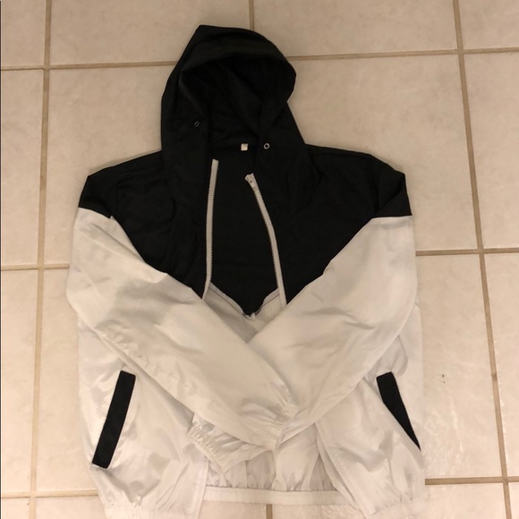 Windbreaker! - Picture 3 of 4